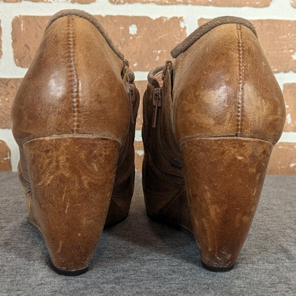 Miss Albright Brazilian Leather Wedge Heels - Picture 5 of 7